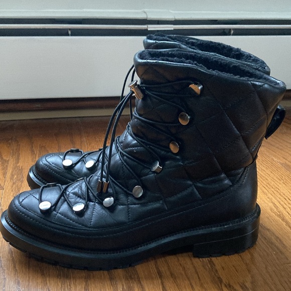 Aquatalia Black Quilted Sherling Lace-Up Boots size 9.5 - Picture 4 of 13